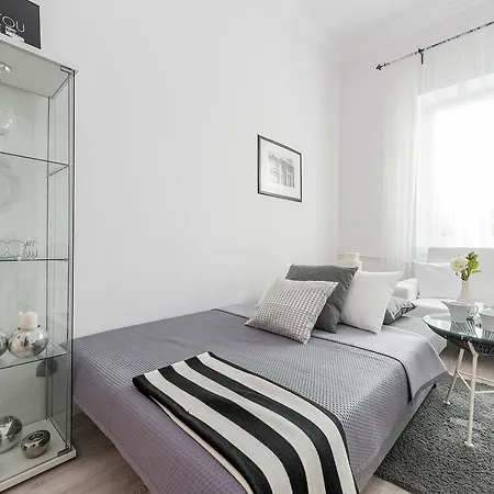 Lejlighed P&o Andersa Intraco Warszawa