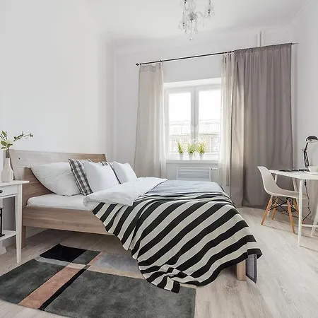 P&O Apartments Andersa Intraco *