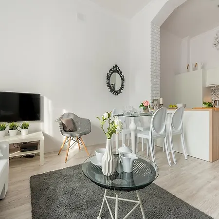 Apartman P&o Andersa Intraco *