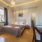 P&o Andersa Intraco Appartement